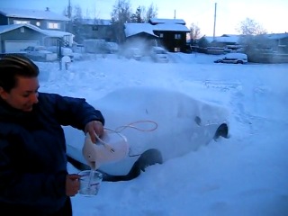 what happens to boiling water at -30 c